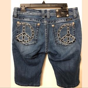 Miss Me Bermuda shorts